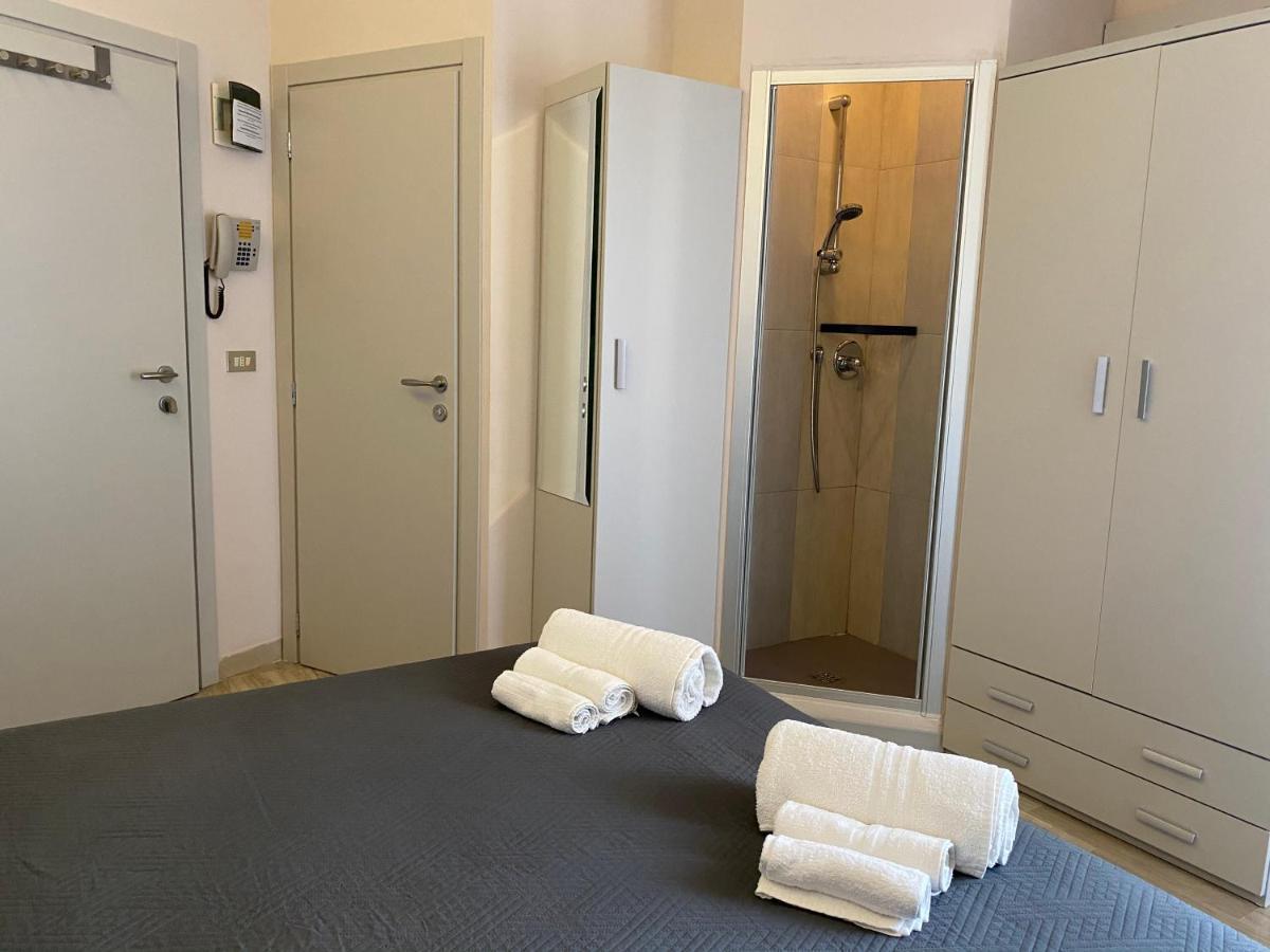 Hotel Moderno - Bed & Breakfast Cervia Exterior foto