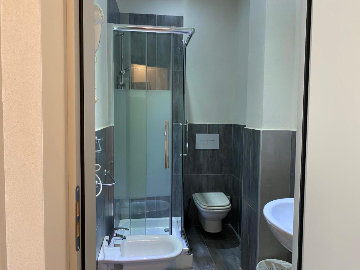 Hotel Moderno - Bed & Breakfast Cervia Exterior foto
